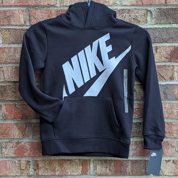 2/$30 🌿NWT* Royston's Closet: Nike classic hoodie
